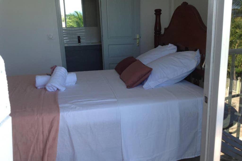Le Domaine De Boisvin Villa Sainte-Anne  Luaran gambar